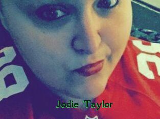 Jodie_Taylor