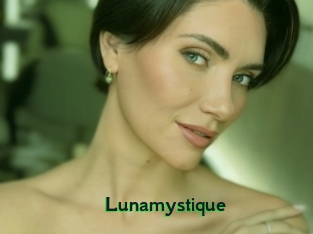 Lunamystique